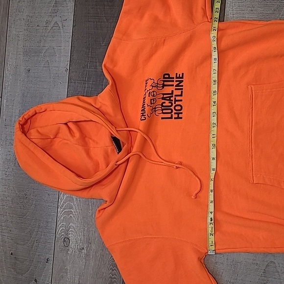 Official Channel 5 News Hoodie -local tip hotline -NWT - Picture 4 of 7